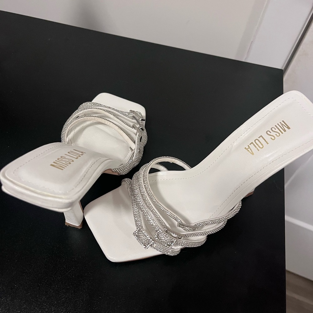 Miss Lola White Strappy Heels - Picture 4 of 4